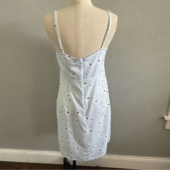 Forever 21 Daisy Sun dress Size Large NWT - Picture 3 of 4
